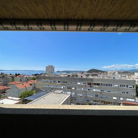 Sunny Corner Apartment Split Exterior foto